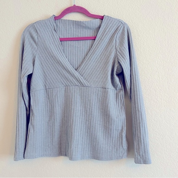 Tops - Grey blouse
